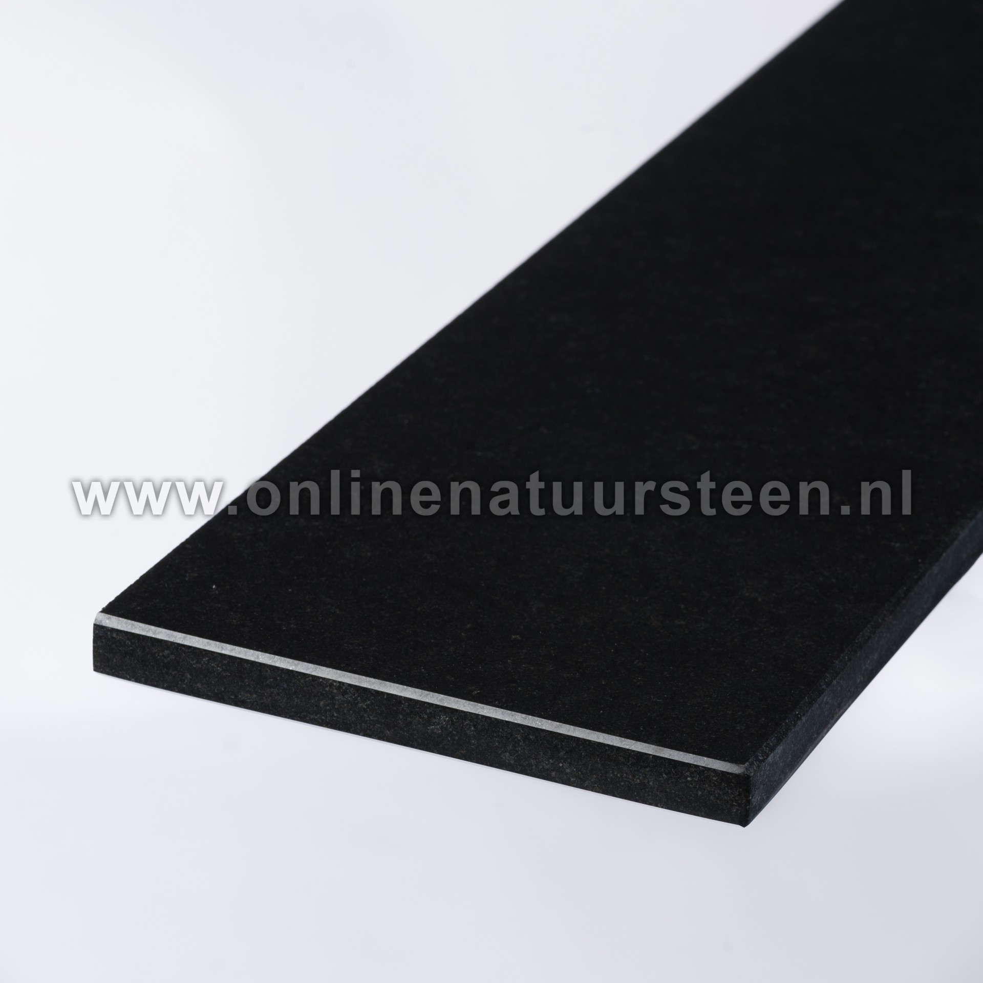 Galerij: Nero Assoluto gepolijst 2cm dik (Glanzend)