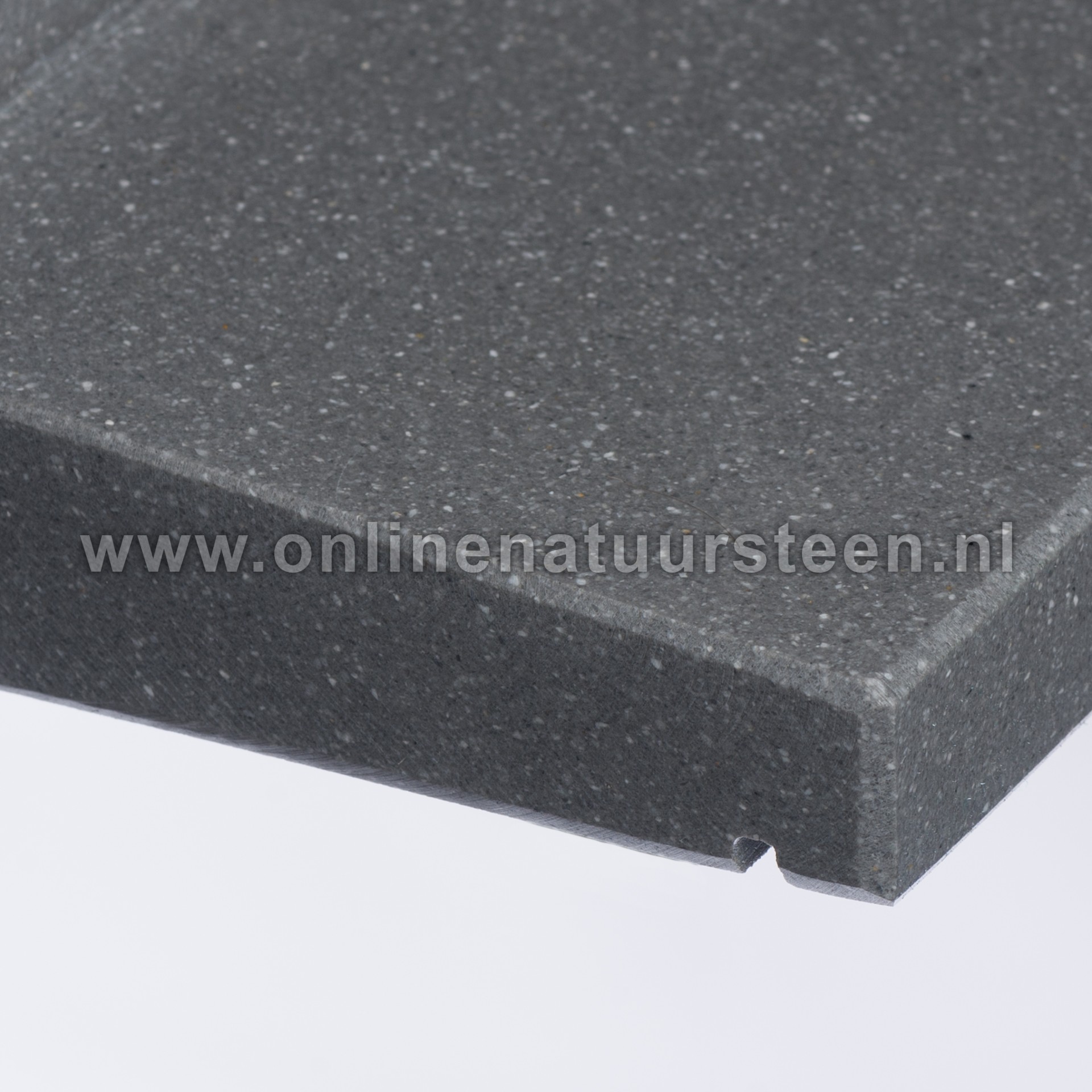 Galerij: Marmercomposiet Buvex (Belgisch hardsteen look) gezoet gefluateerd geprofileerd - 4cm dik (achterzijde)